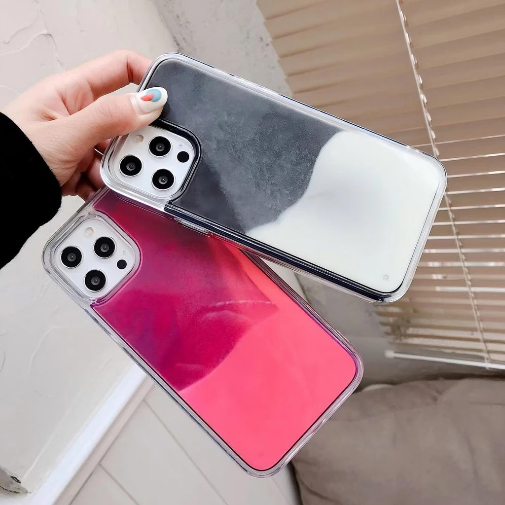 ✨ Luminous Case with Fluid Sand Effect