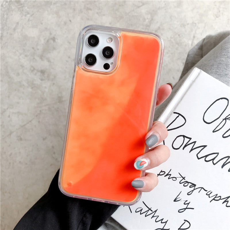 ✨ Luminous Case with Fluid Sand Effect